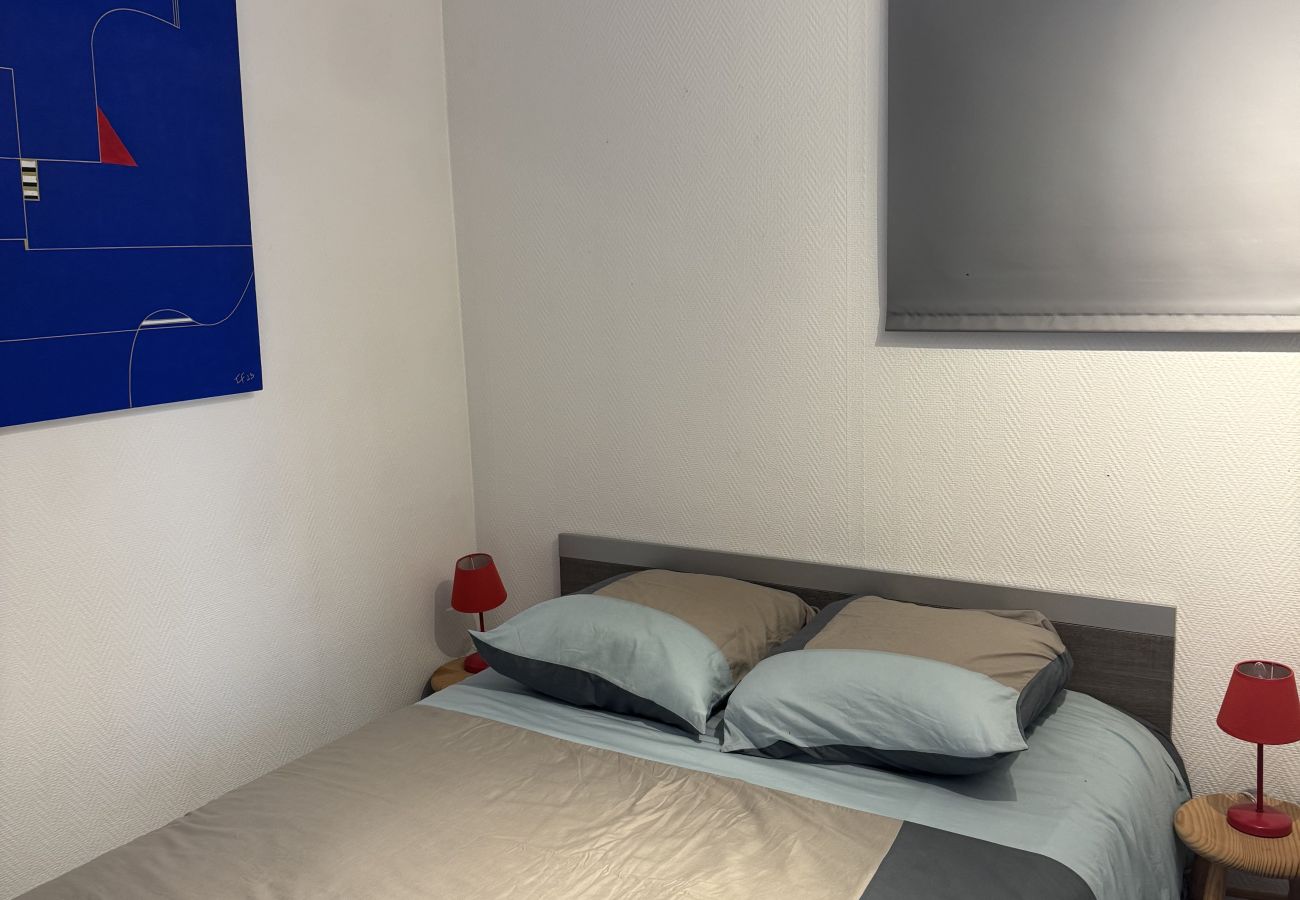 Studio à Grayan-et-l´Hôpital - URSS 2 EST